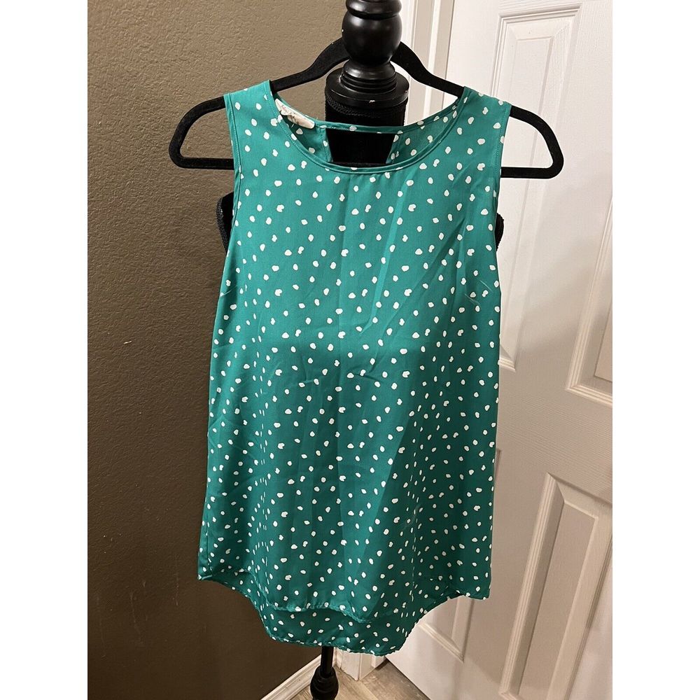 Betsey's Boutique Shop Women Green Sleeveless Blouse Small